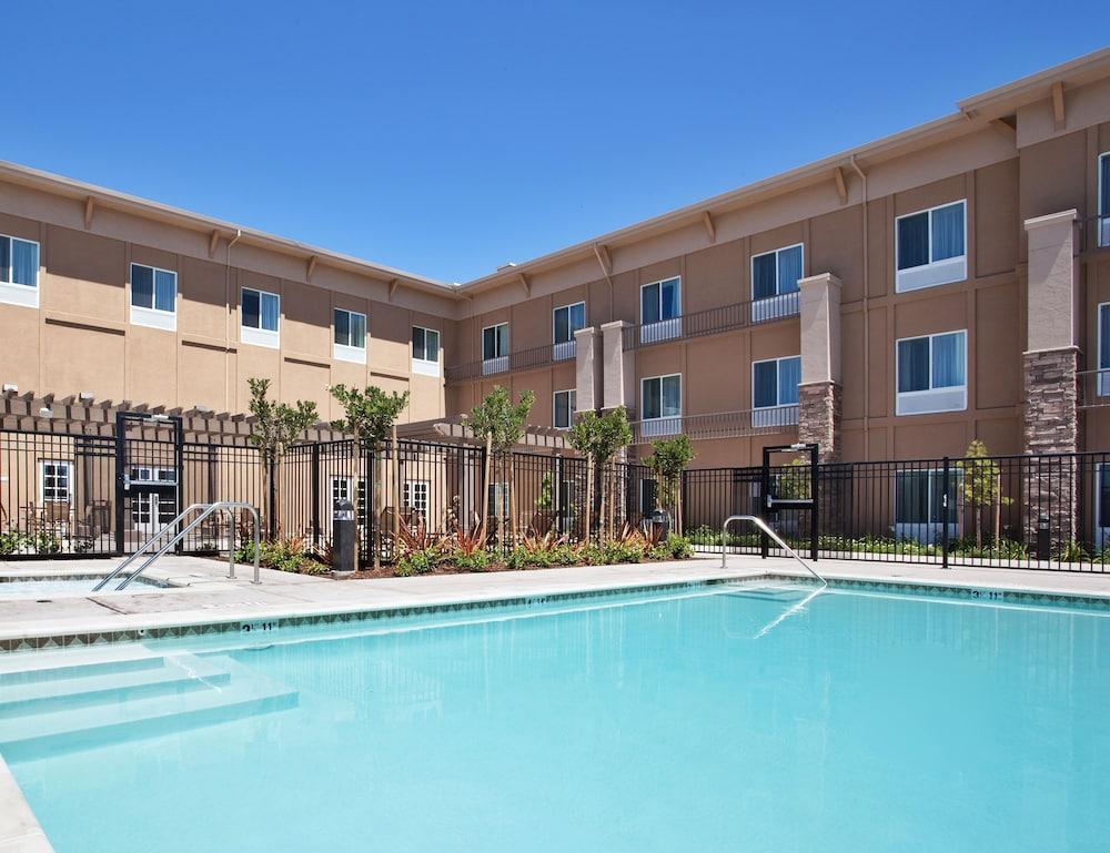 Holiday Inn Express Hotel & Suites Napa Valley-American Canyon By Ihg מראה חיצוני תמונה